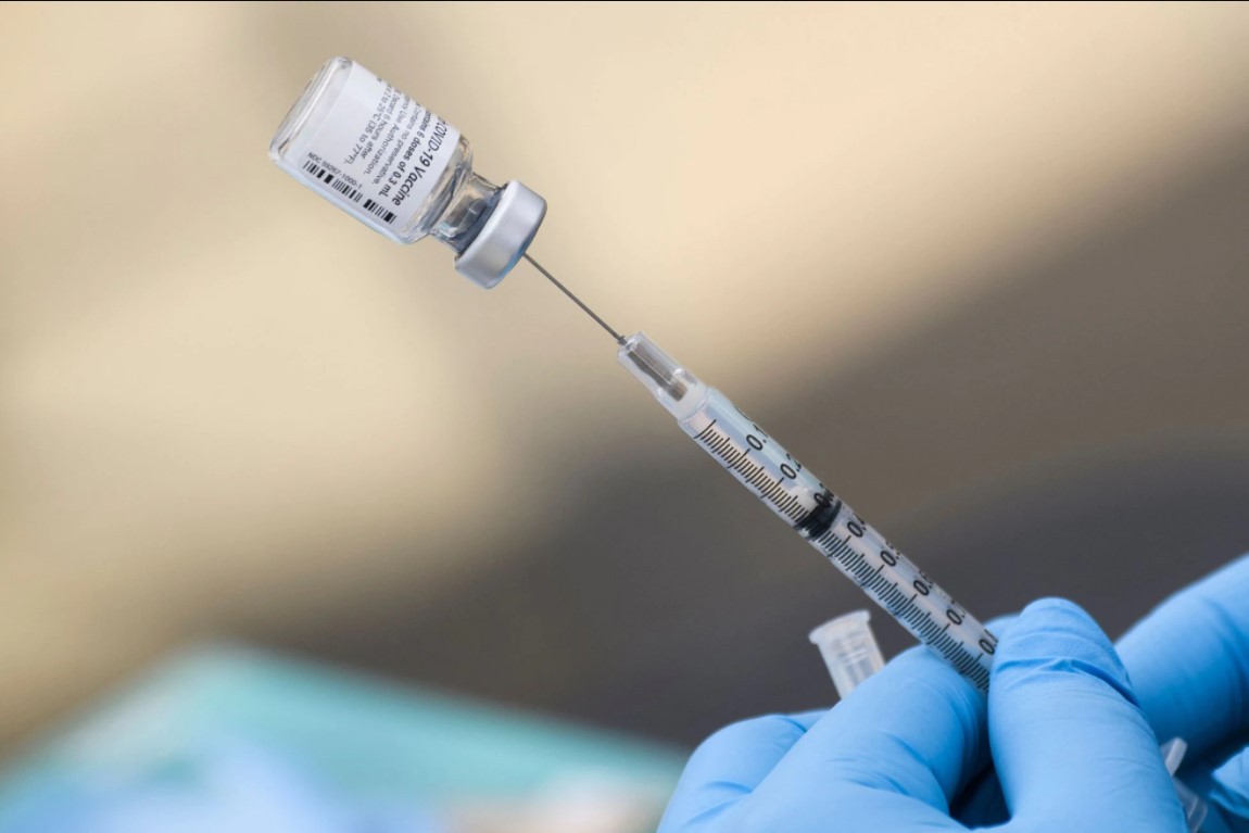Governo libera vacina contra a Covid-19 para crianças a partir de 6 meses ponto de imunização contra a Covid nesta sexta e sábado