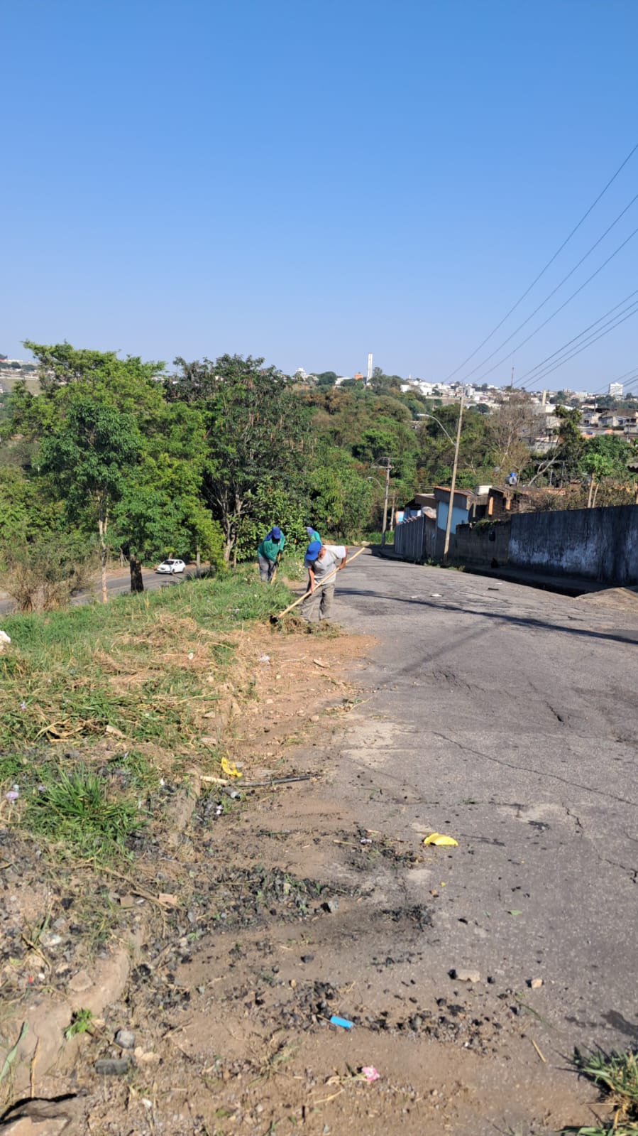 Limpeza urbana nesta quinta-feira (09/10) em Varginha